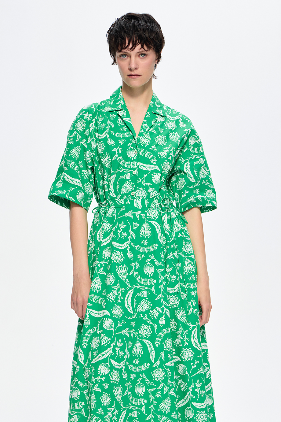 Платье-рубашка с принтом