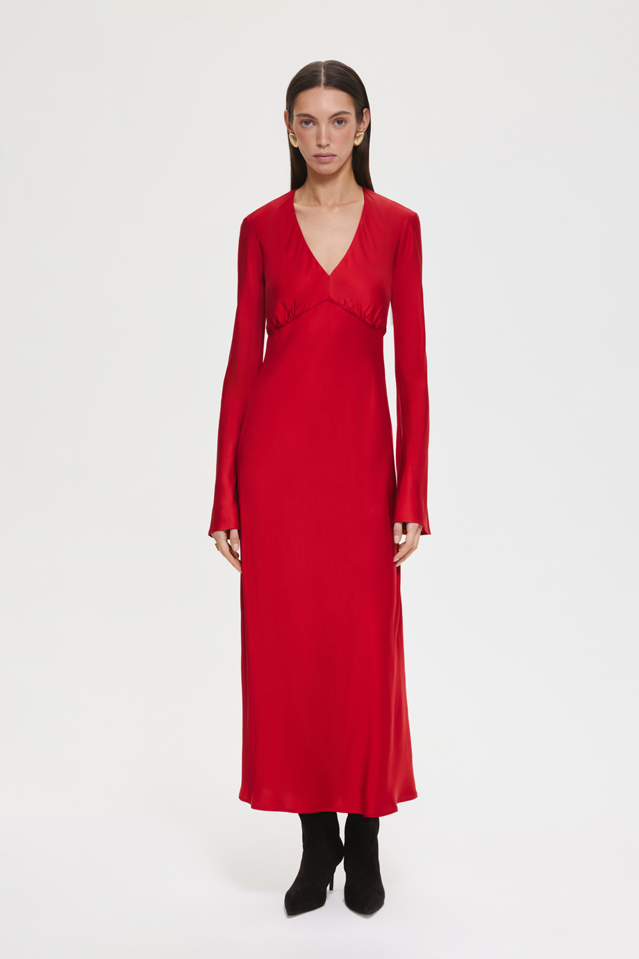 Приталенное платье Приталенное платье