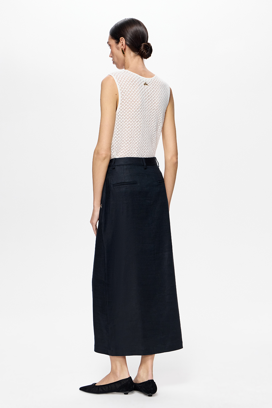 Юбка-карандаш из эластичного льна