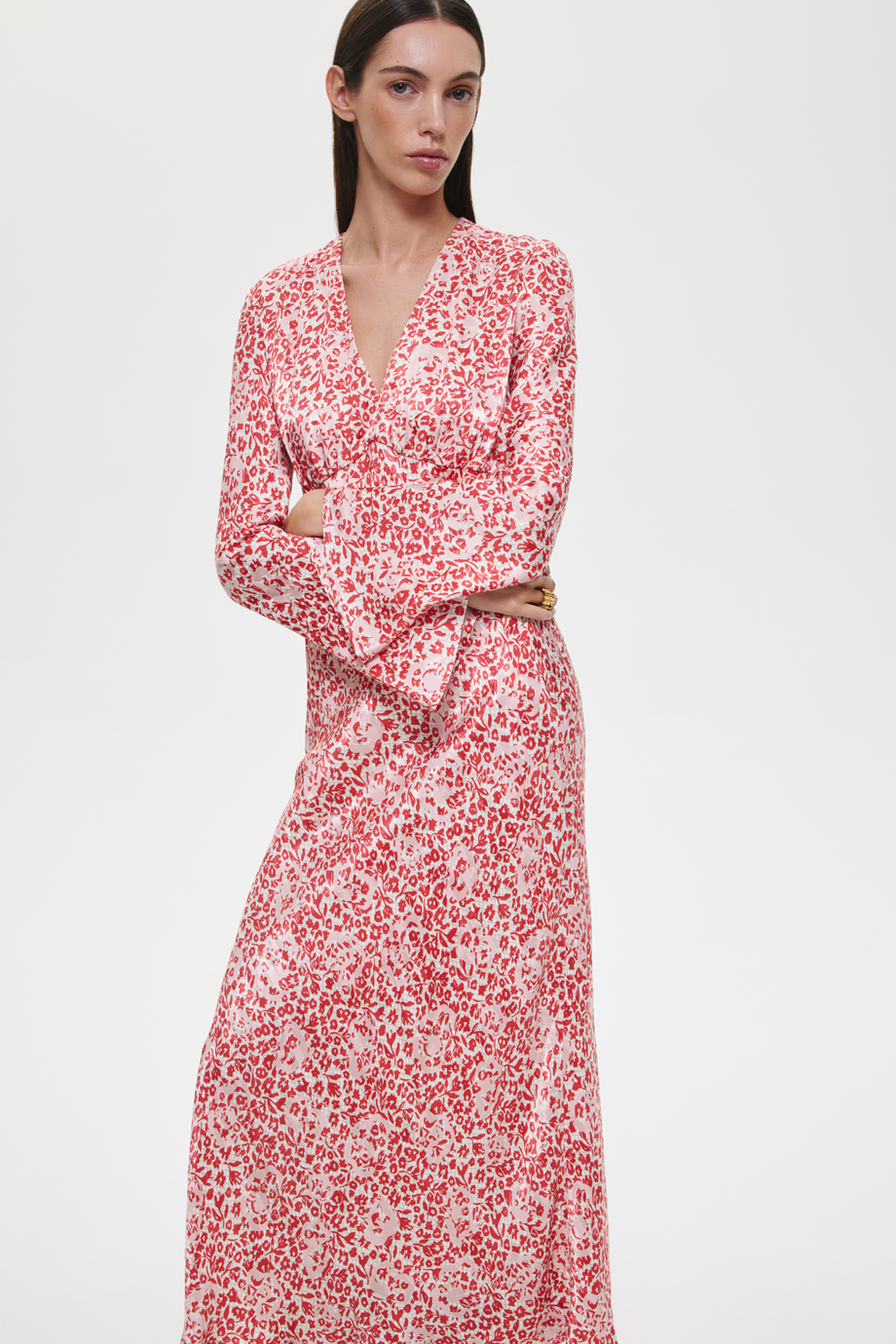 Платье полуприлегающее с принтом