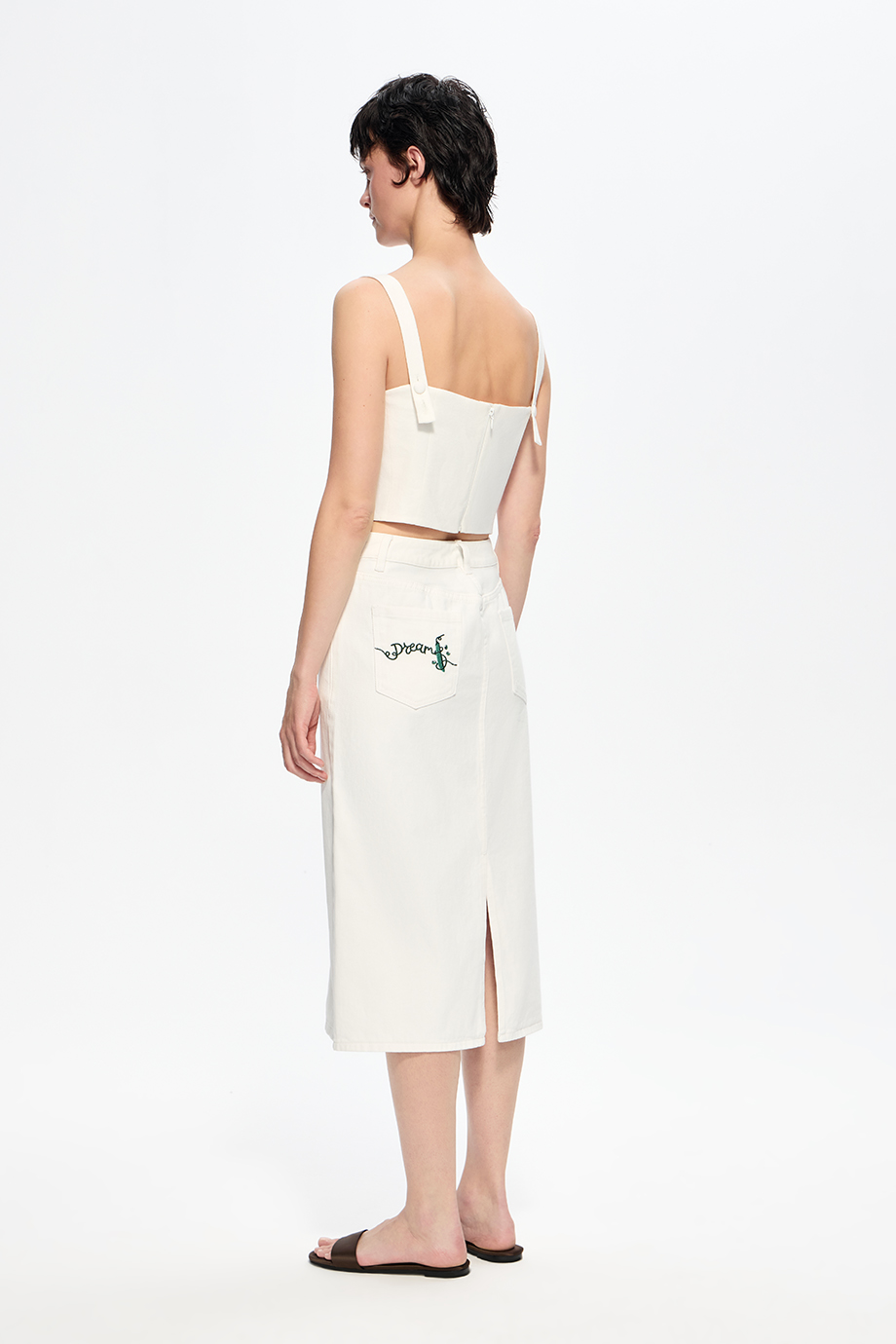 Юбка джинсовая с вышивкой