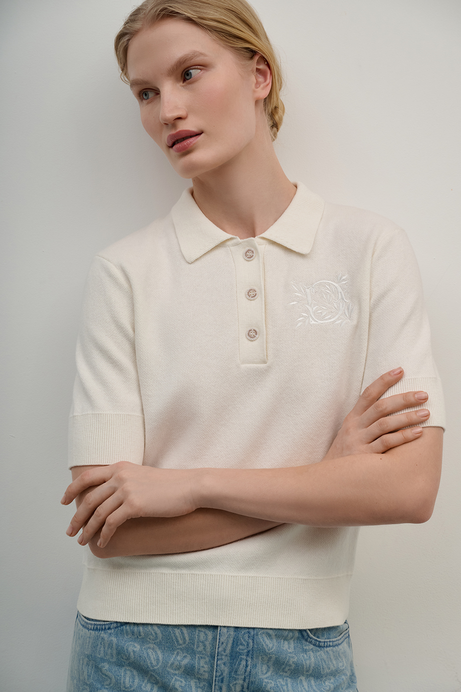 Джемпер-поло с вышивкой