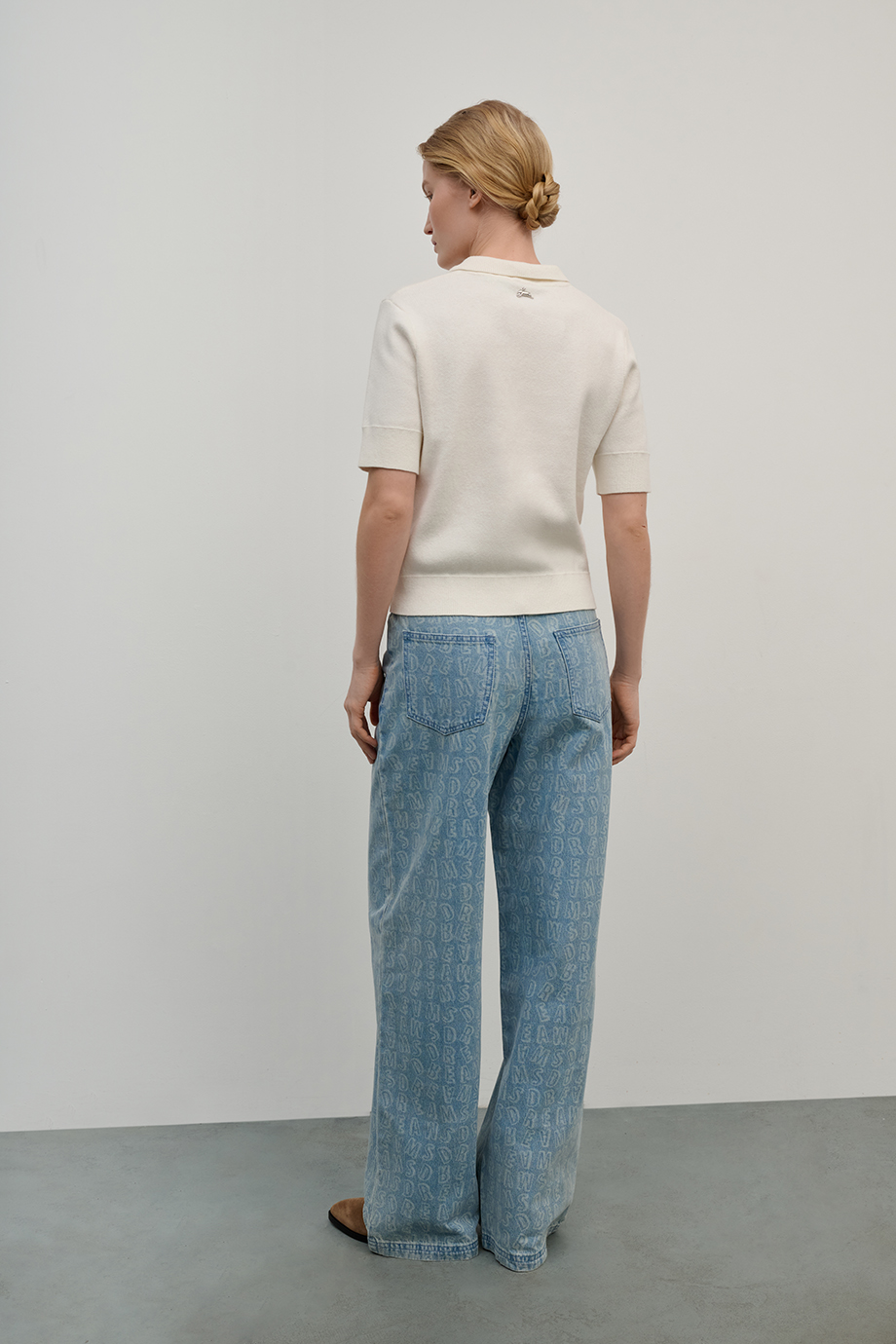 Джемпер-поло с вышивкой