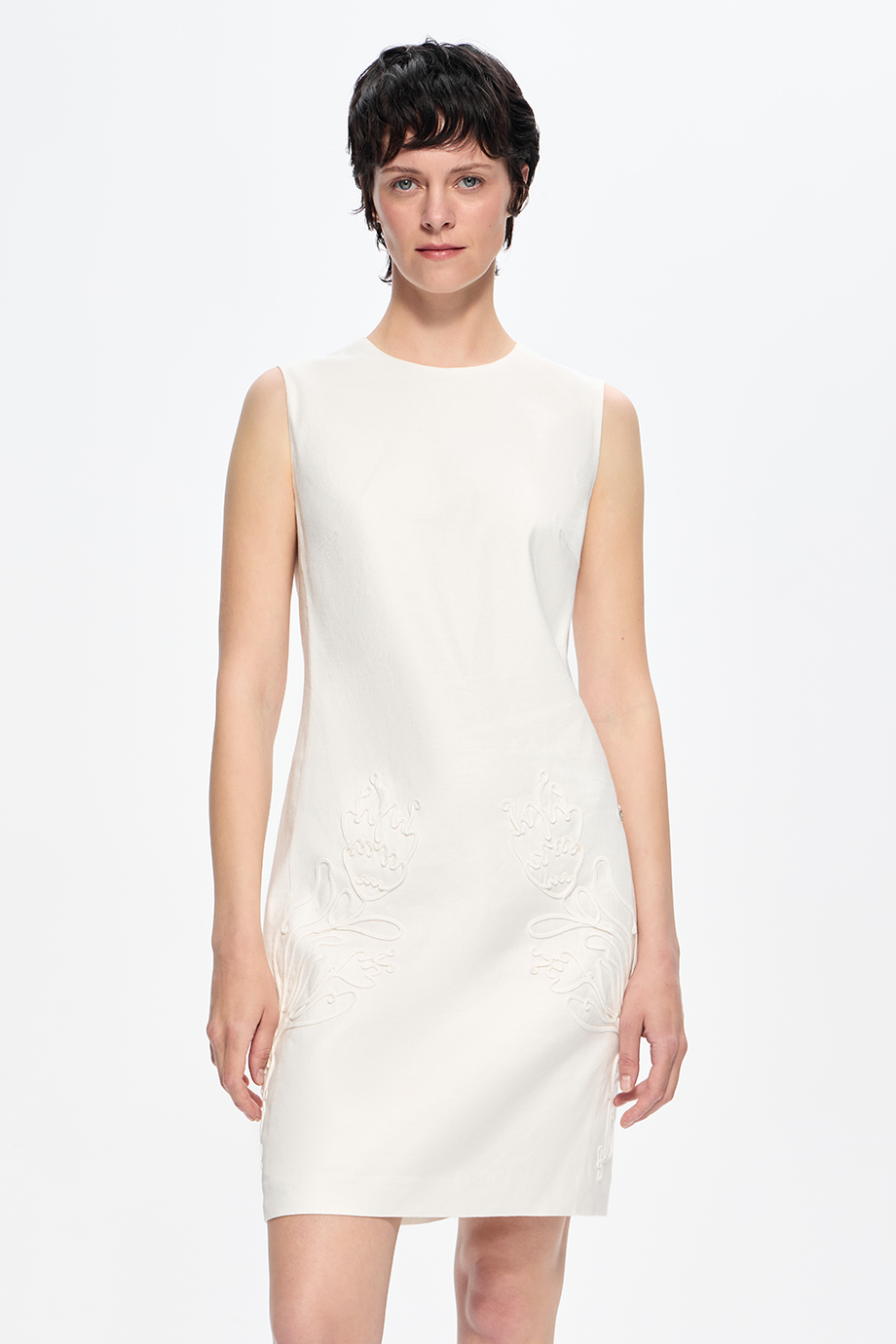 Сарафан льняной с вышивкой