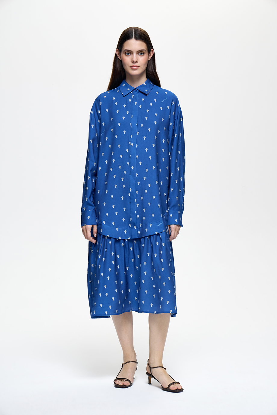 Платье-рубашка с принтом