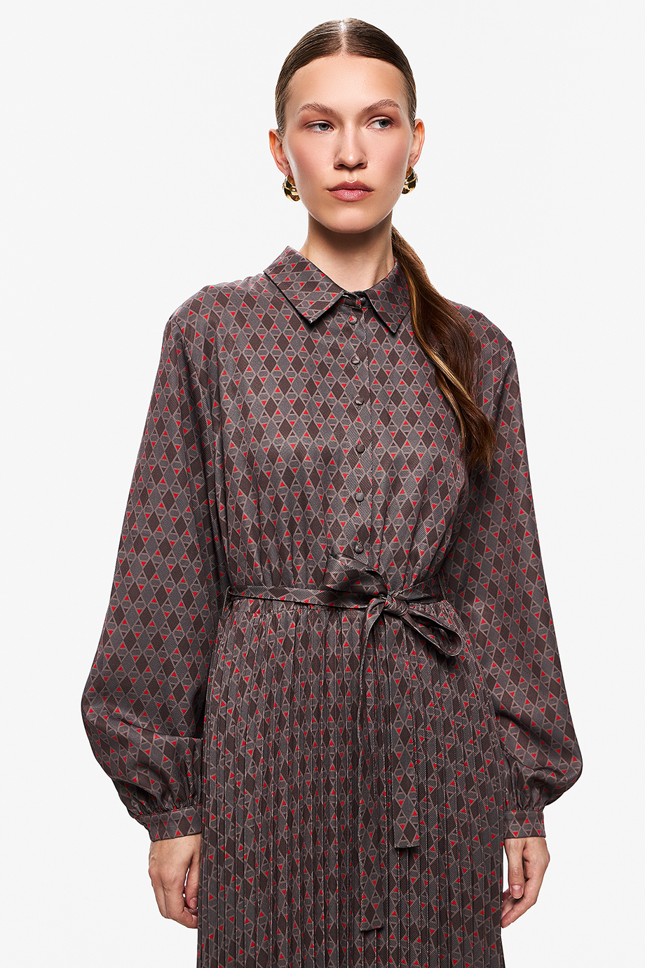 Платье с юбкой-плиссе