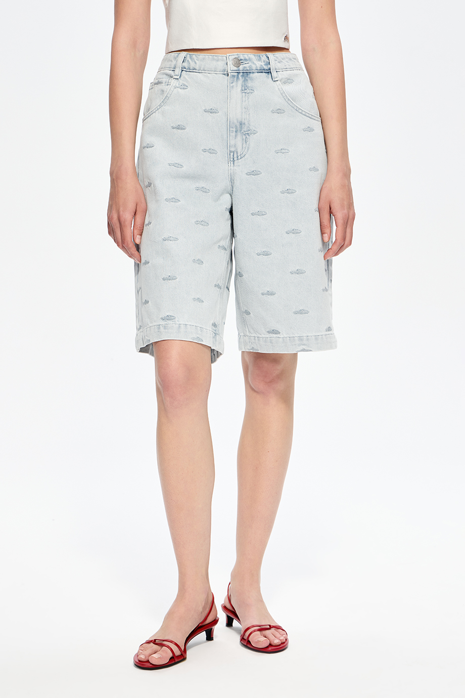 Шорты джинсовые с вышивкой