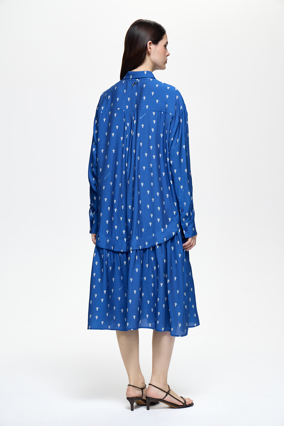 Платье-рубашка с принтом