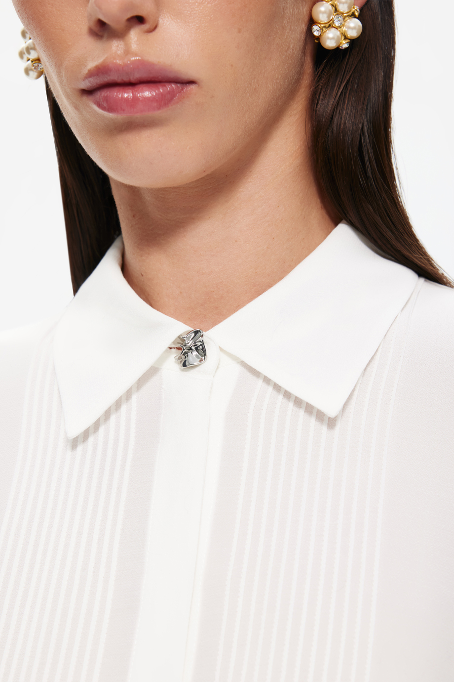 Блузка с защипами