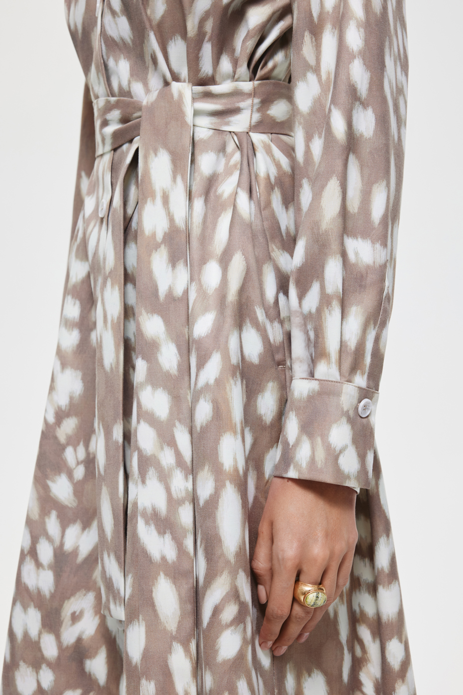 Платье-миди