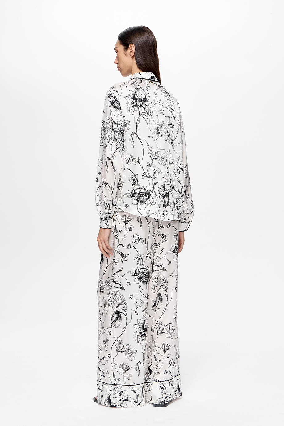 Блузка шелковая с принтом