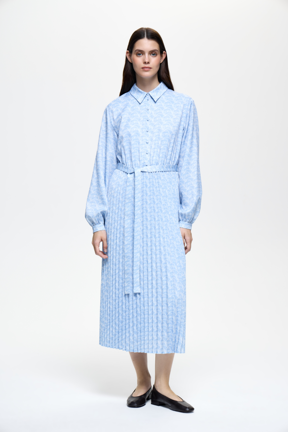 Платье с юбкой-плиссе