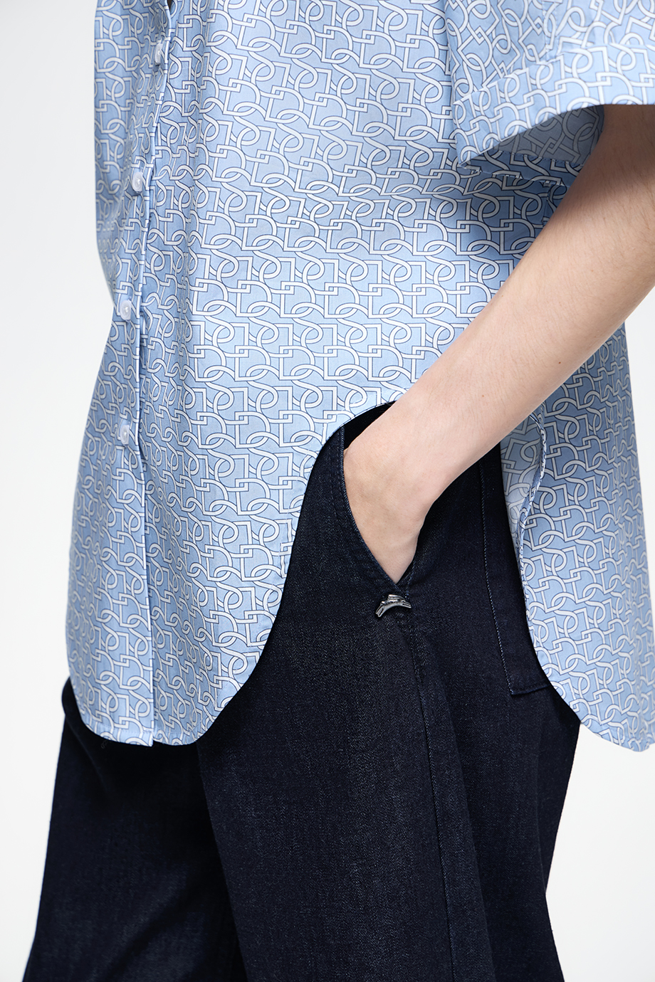 Рубашка с лого-паттерном