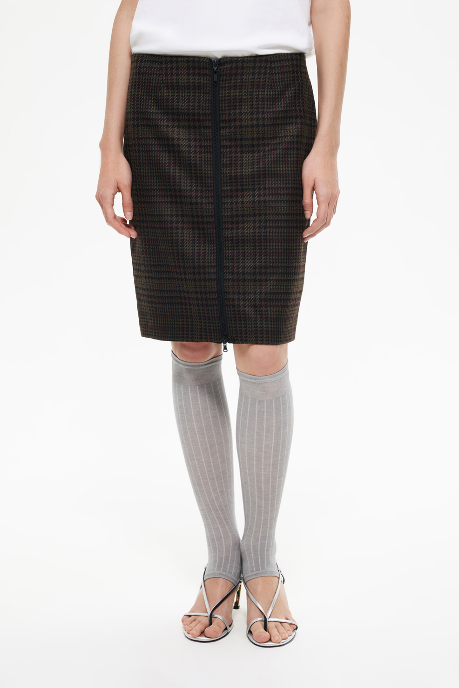 Юбка-карандаш в клетку