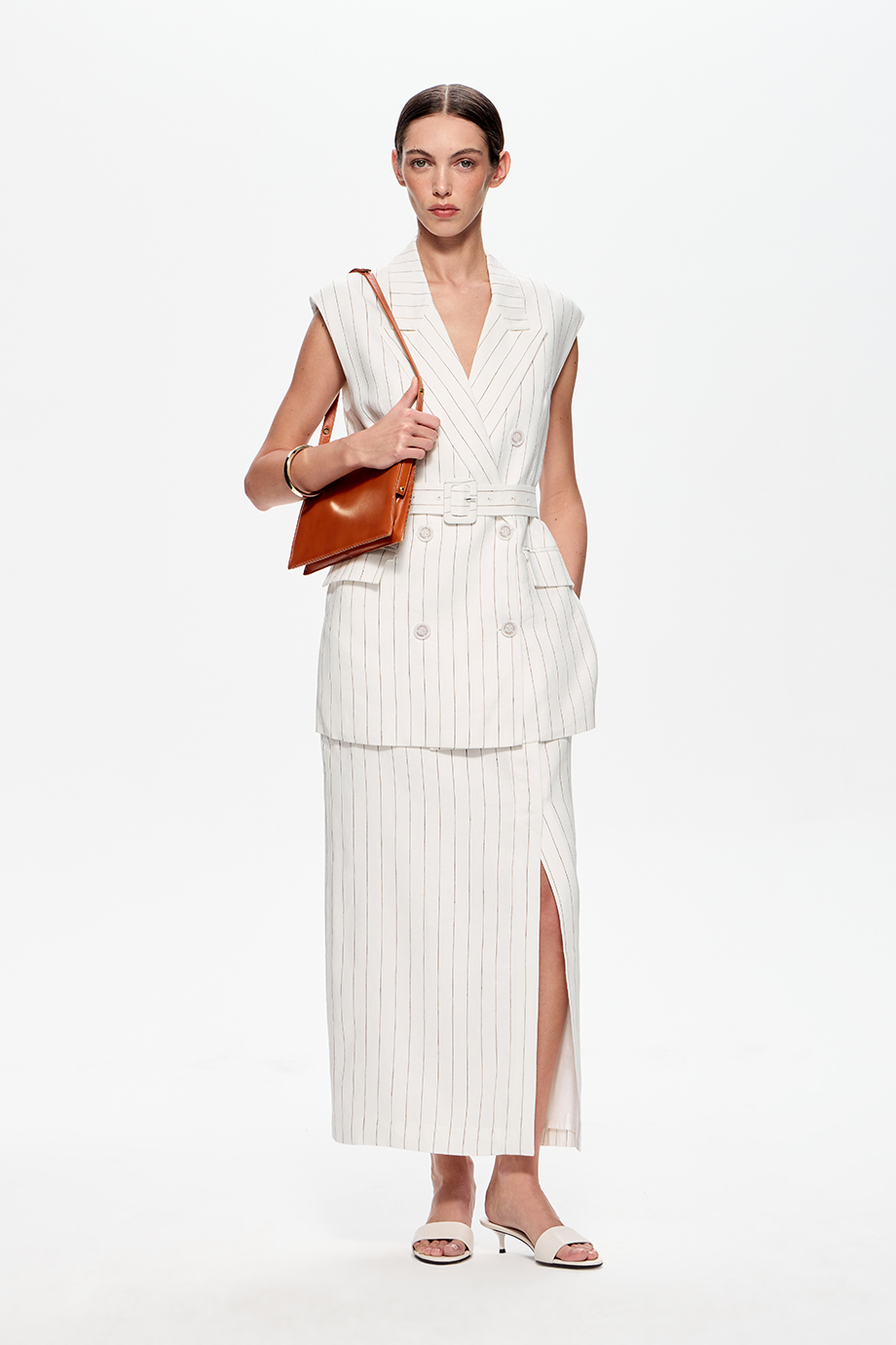 Юбка-карандаш из смесового льна