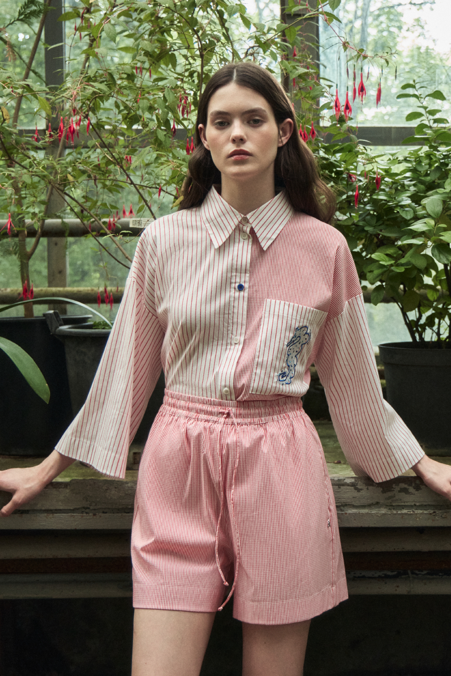 Шорты хлопковые с вышивкой