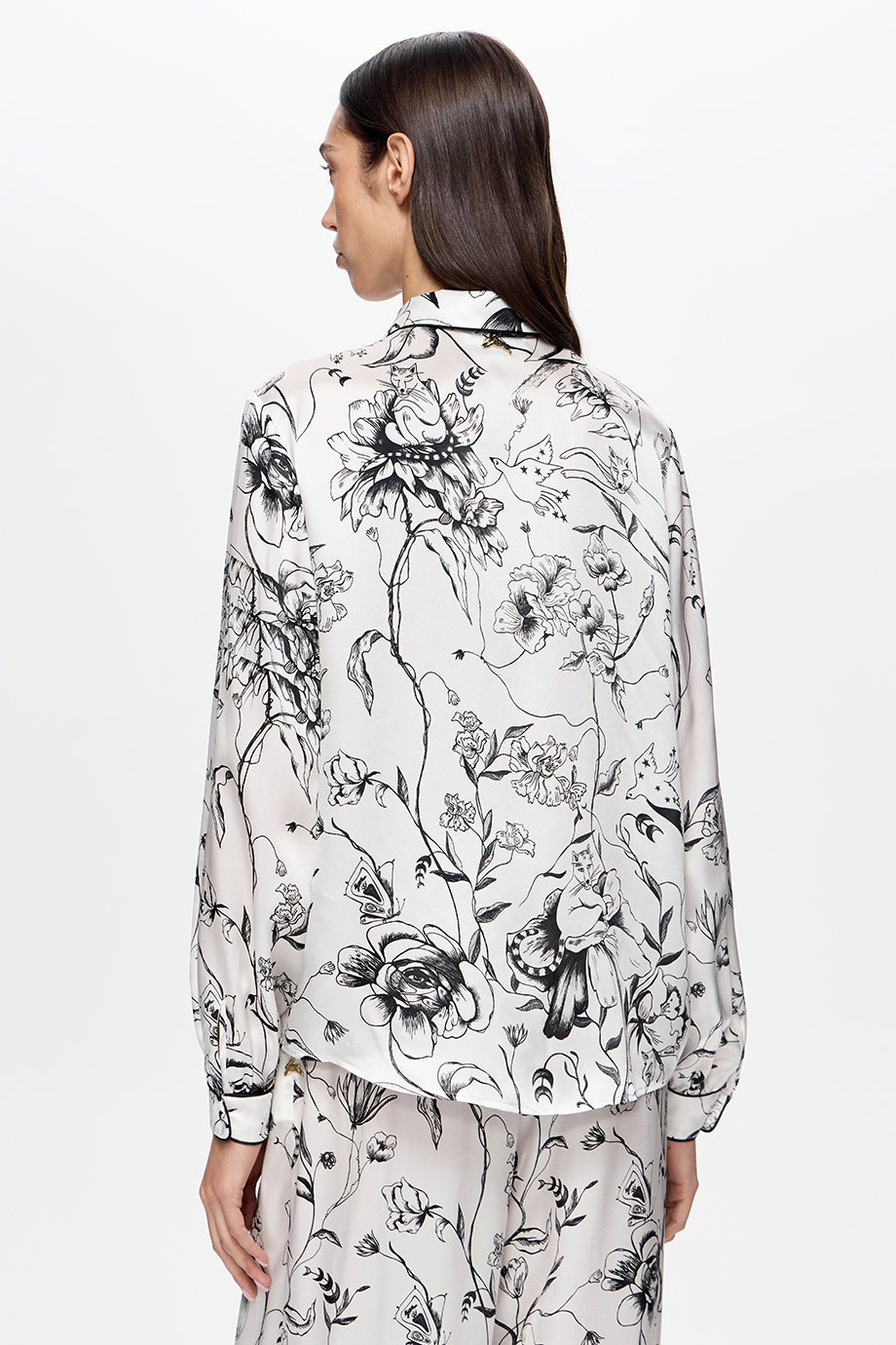 Блузка шелковая с принтом