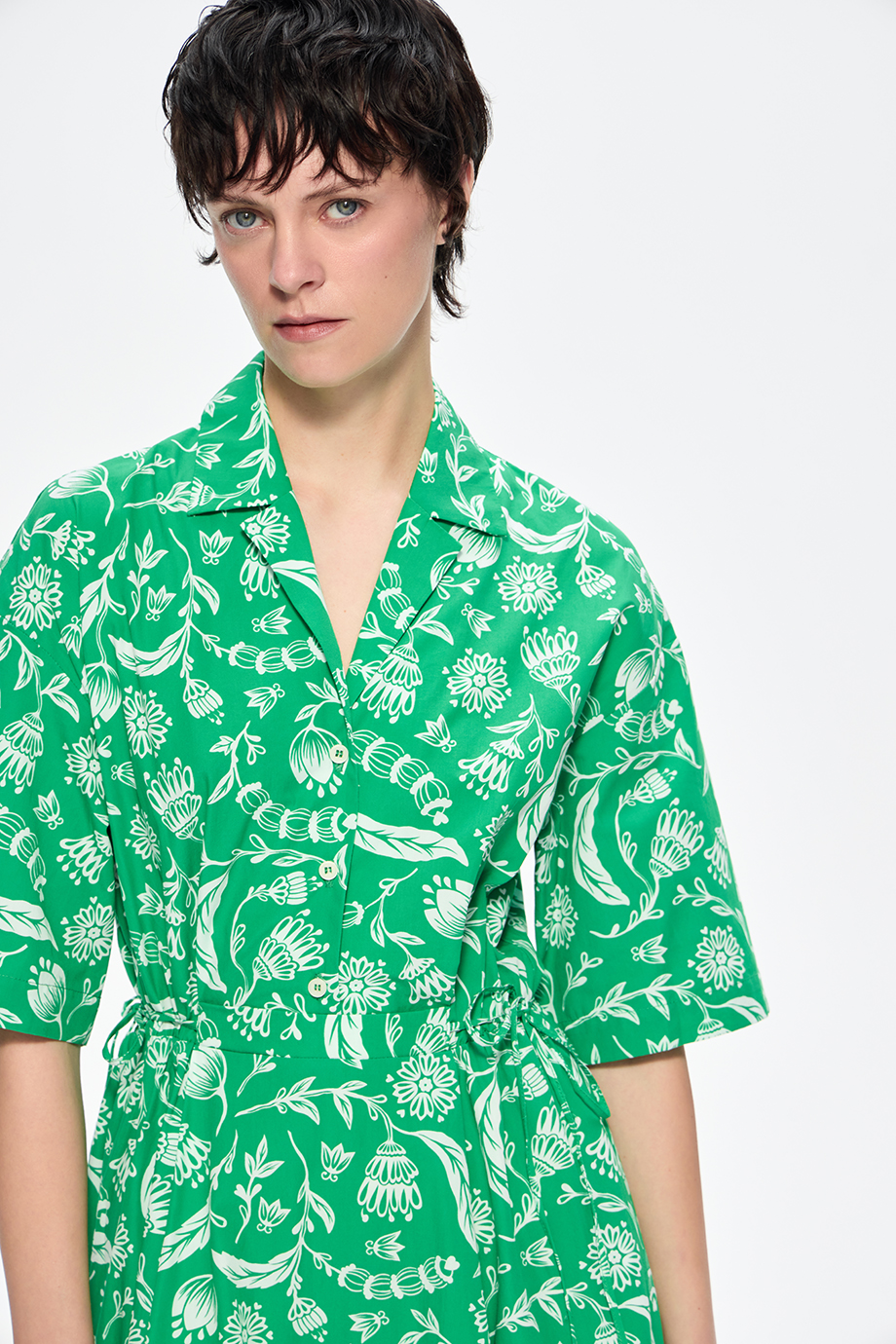 Платье-рубашка с принтом
