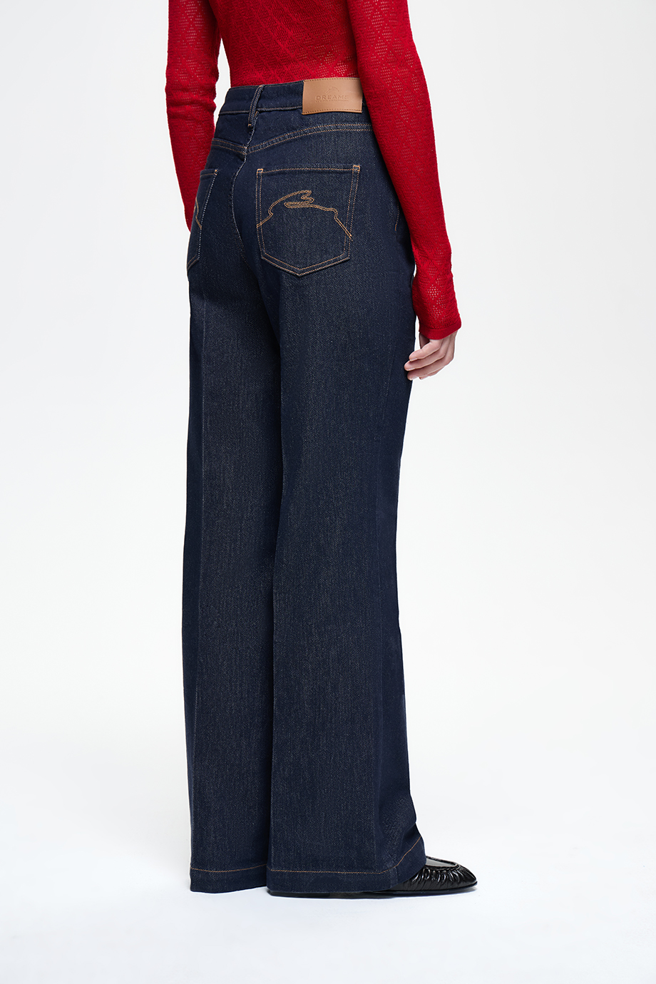 Джинсы Bootcut