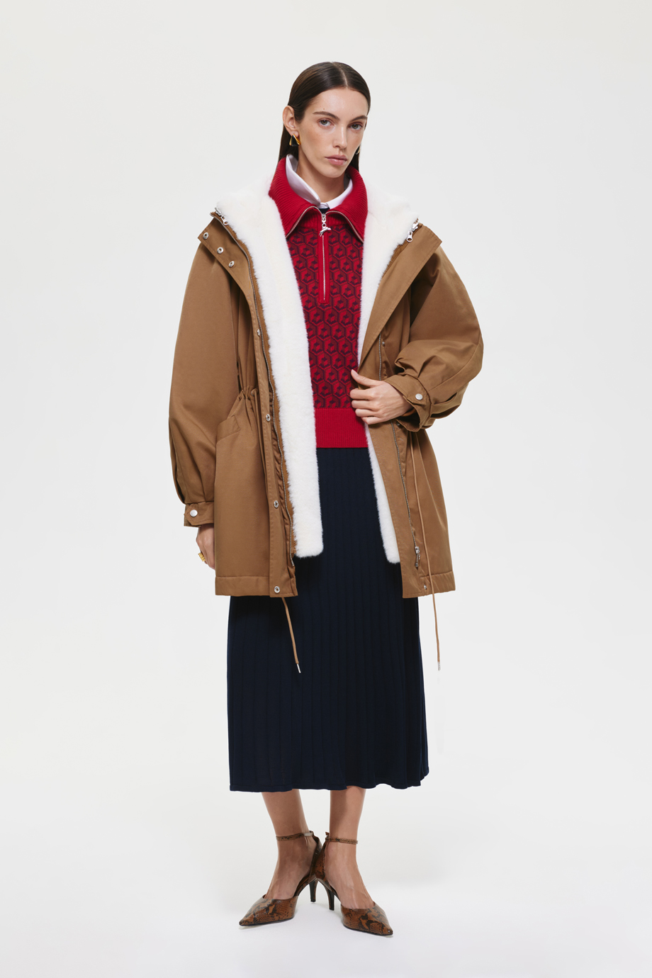 Парка-трансформер на меху