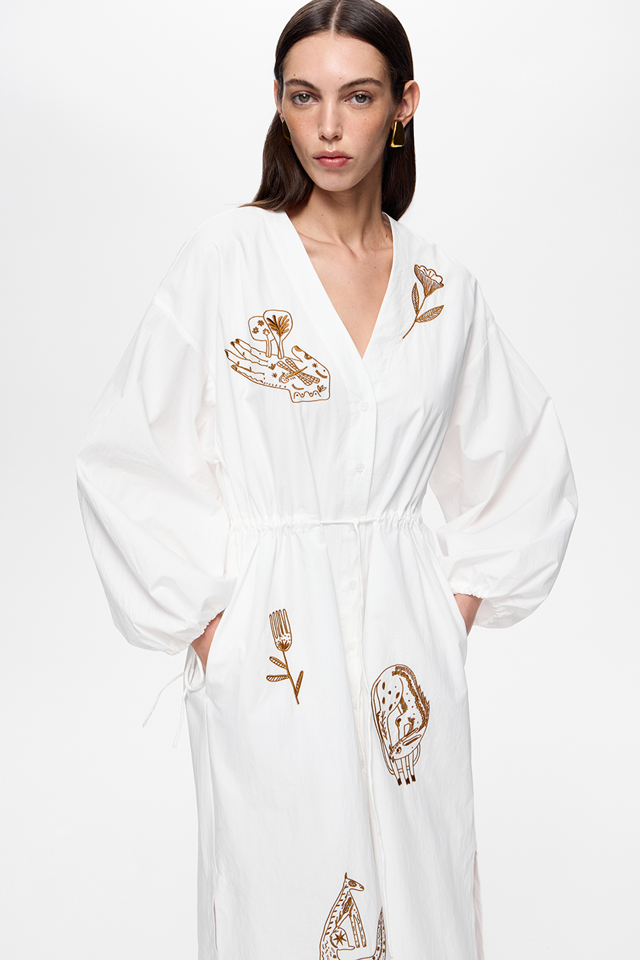 Платье хлопковое с вышивками