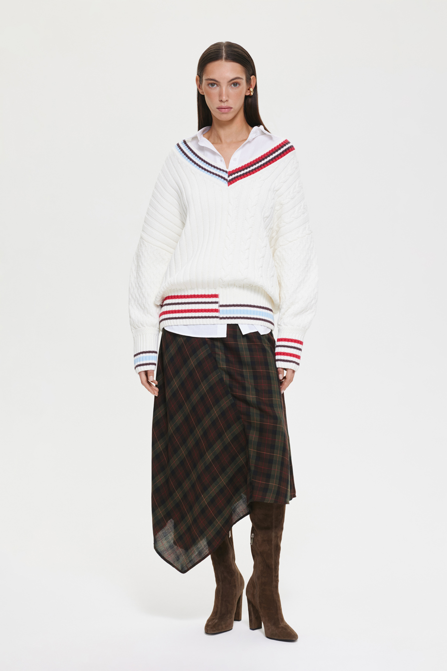 Джемпер с косами