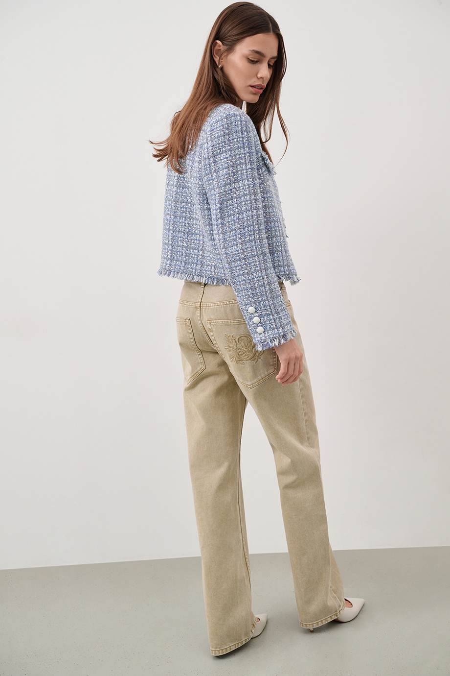 Джинсы Boyfriend с вышивкой