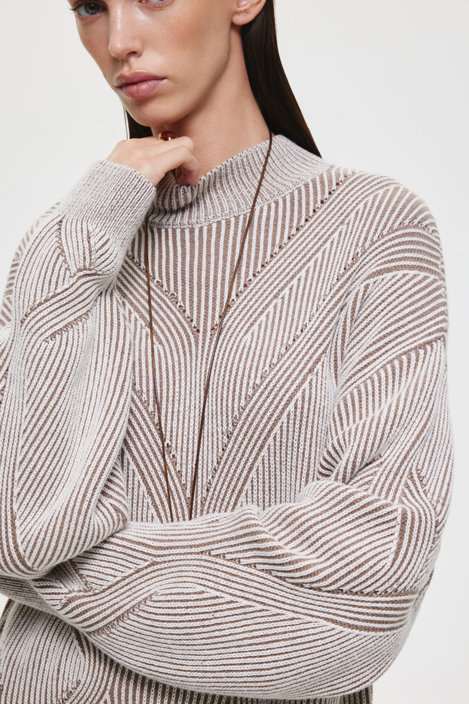 Вязаное платье