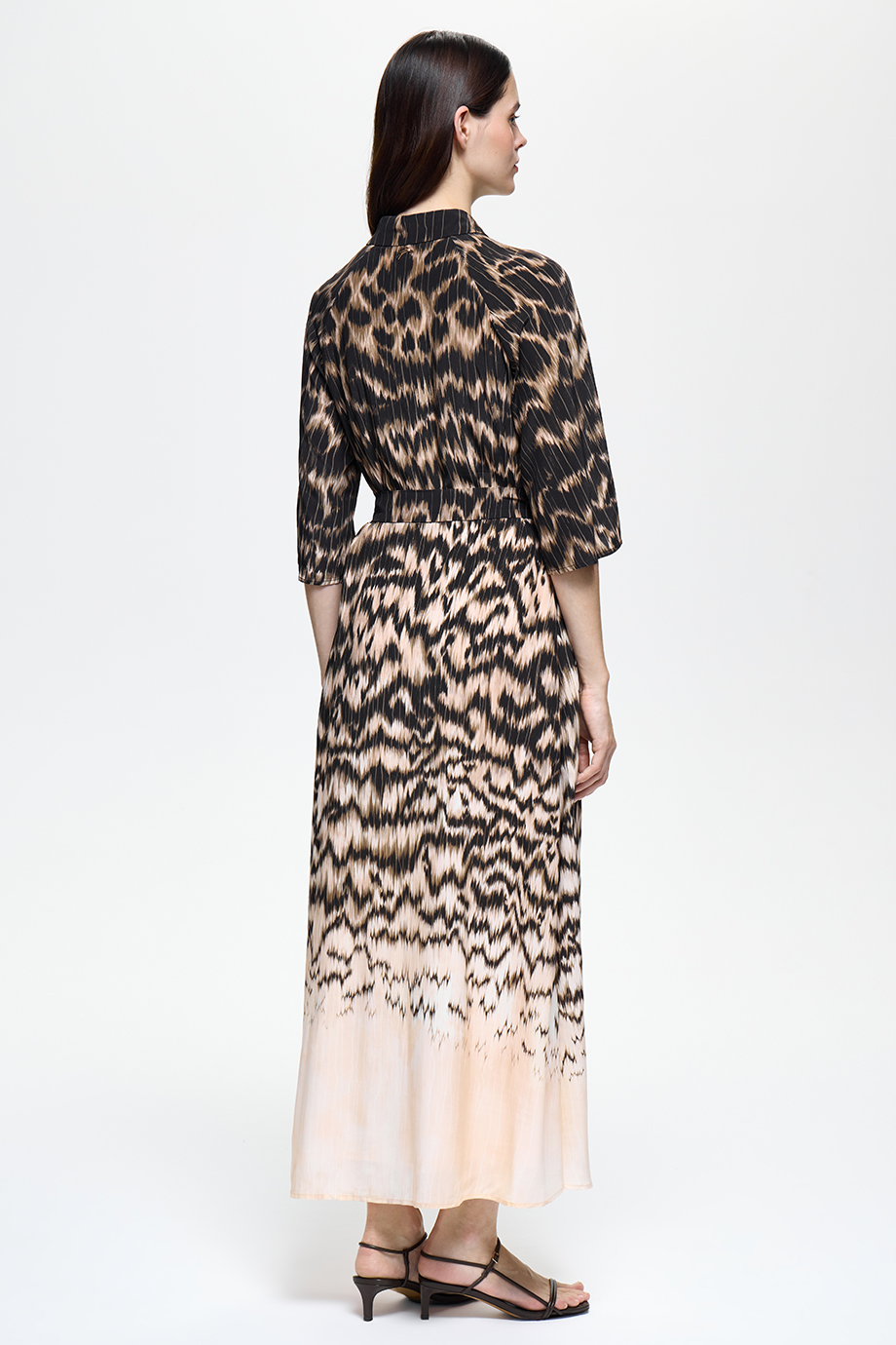 Платье-рубашка с купонным принтом