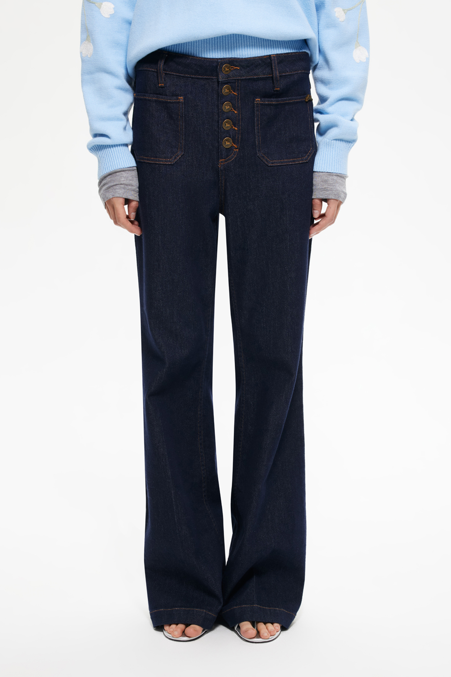 Джинсы Bootcut