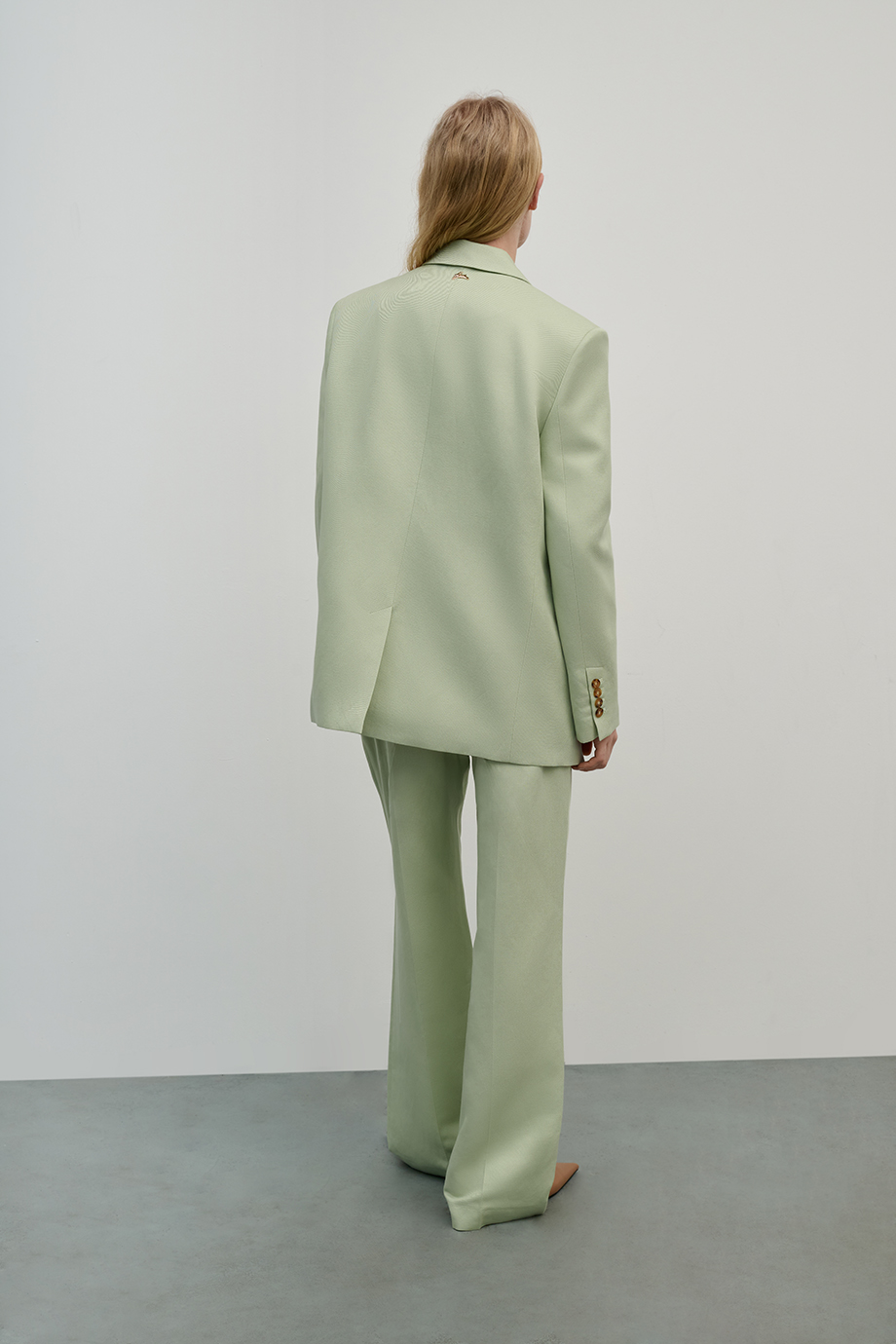 Брюки широкие из смесового льна