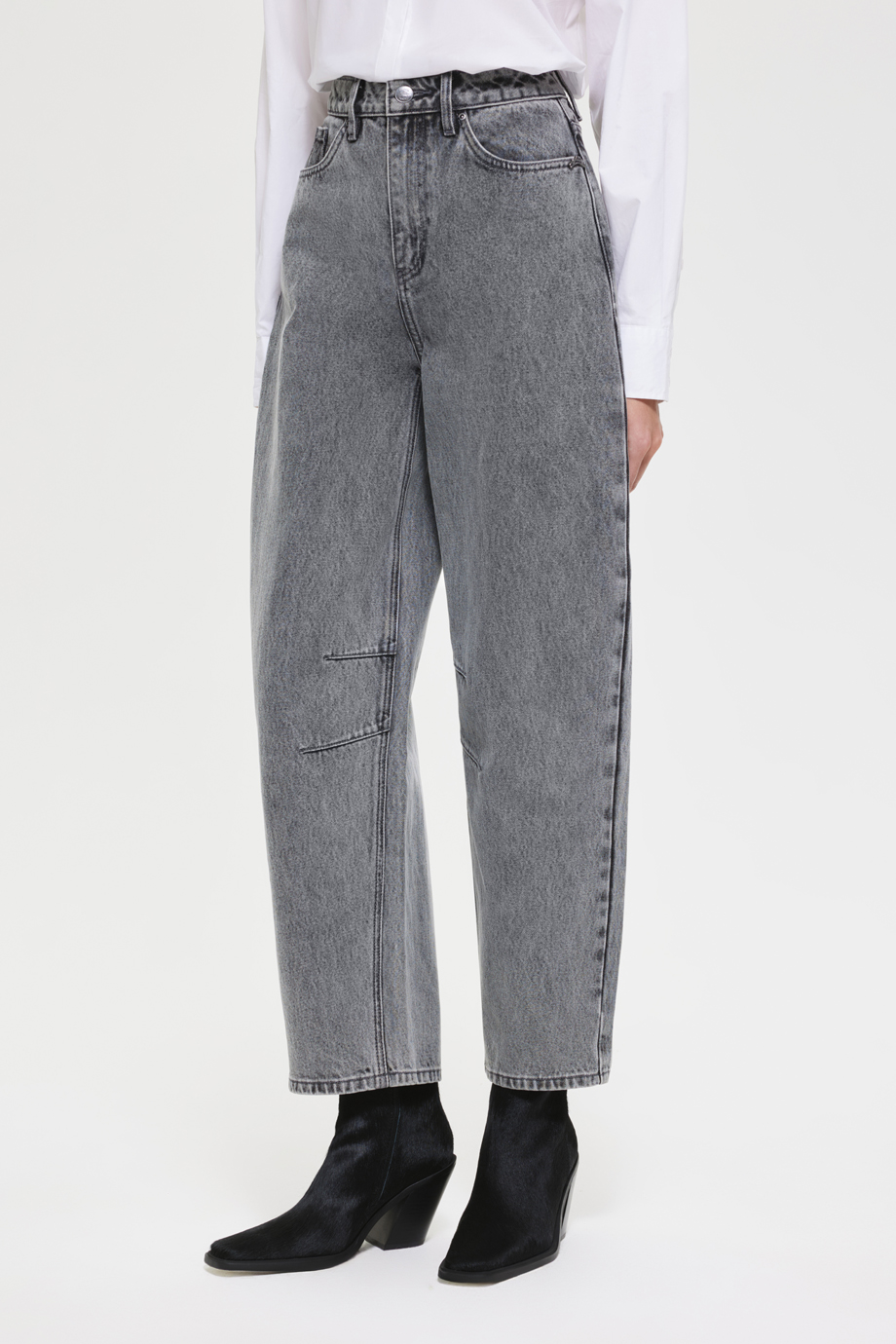 Джинсы Barrel Leg