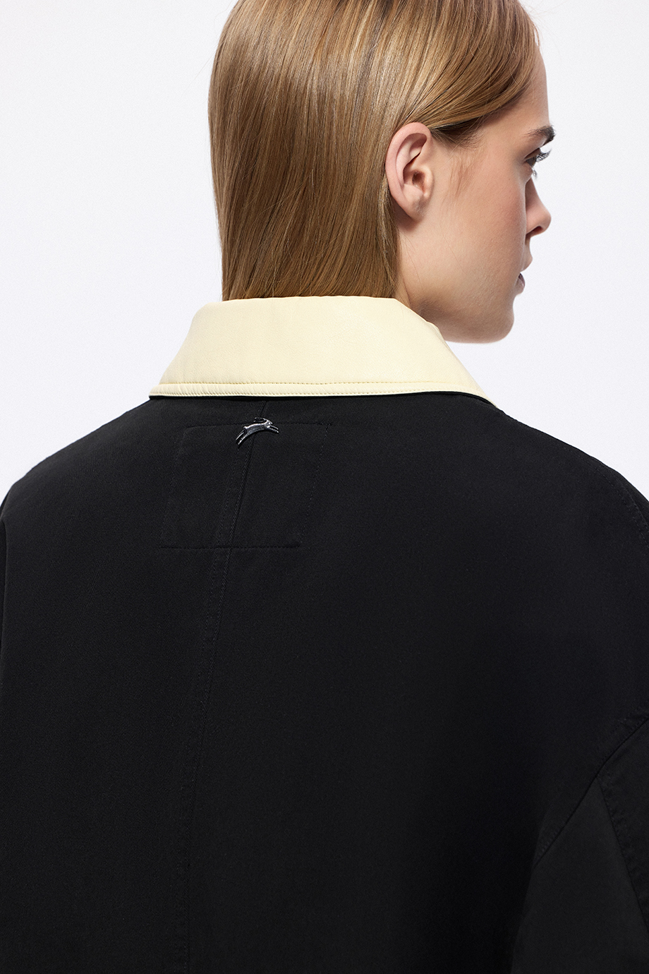 Парка-трансформер с вышивкой