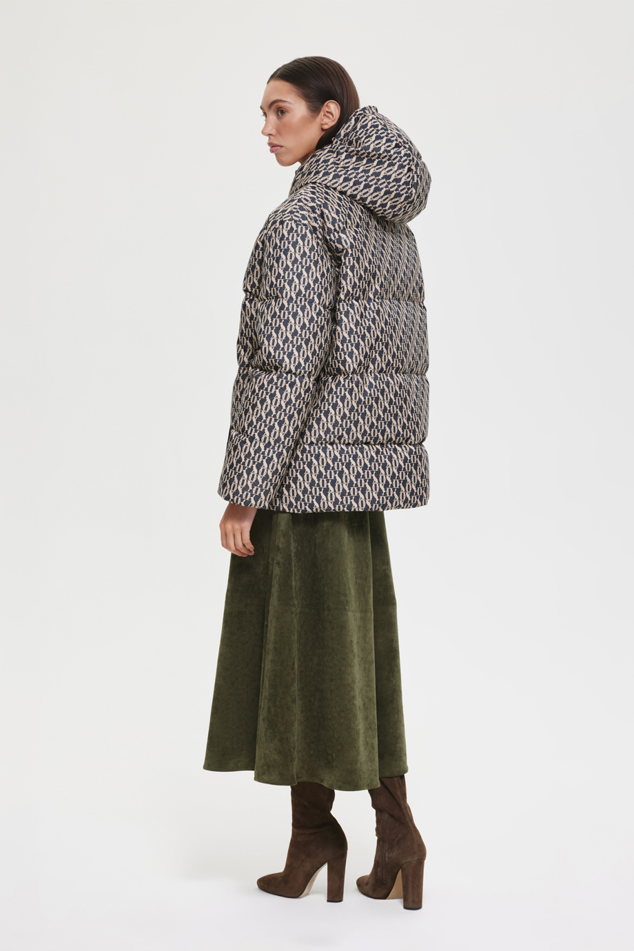 Пуховик жаккардовый