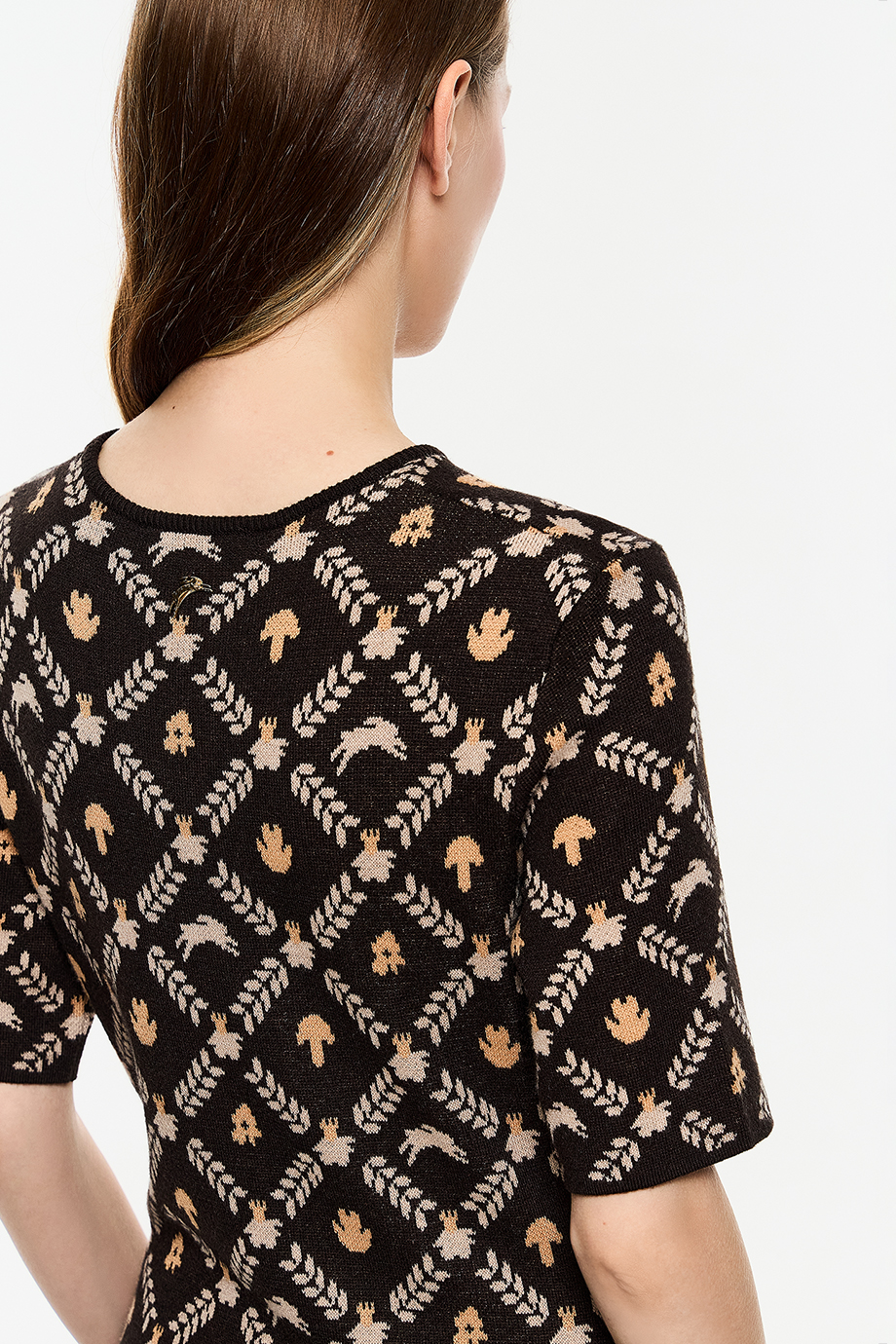 Платье с жаккардовым рисунком