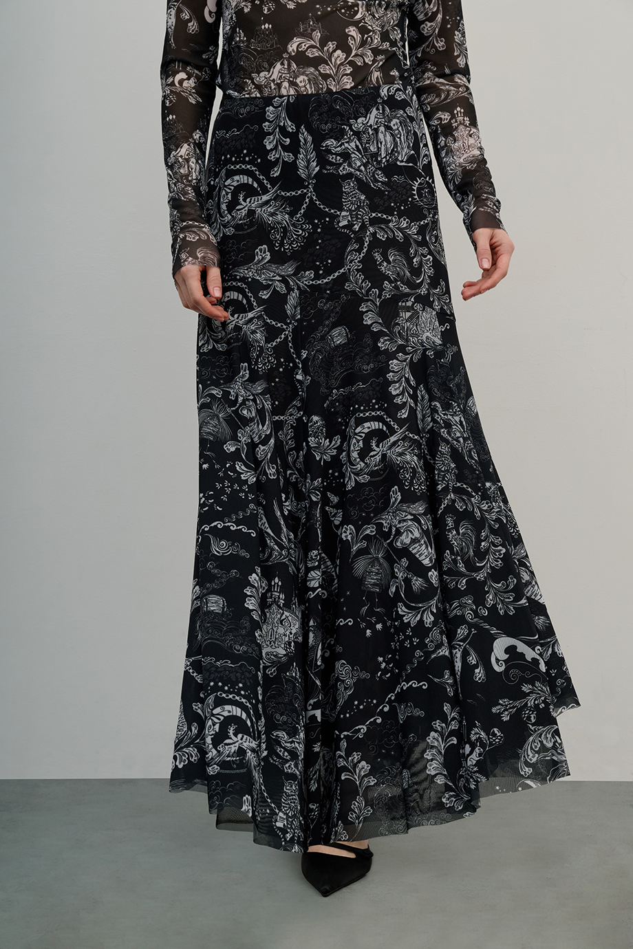 Юбка из сетки с принтом