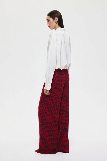 Брюки и джинсы