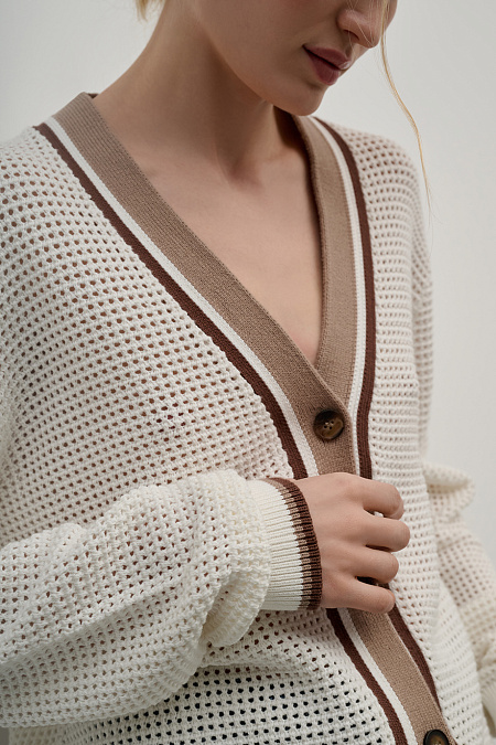 Джемперы и кардиганы