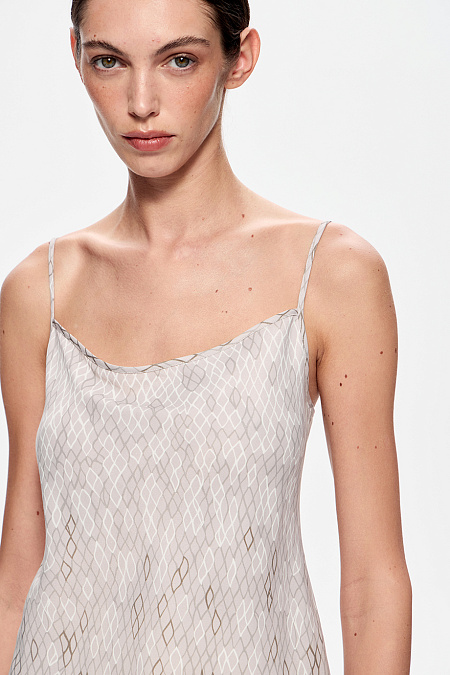 Рубашки и блузки