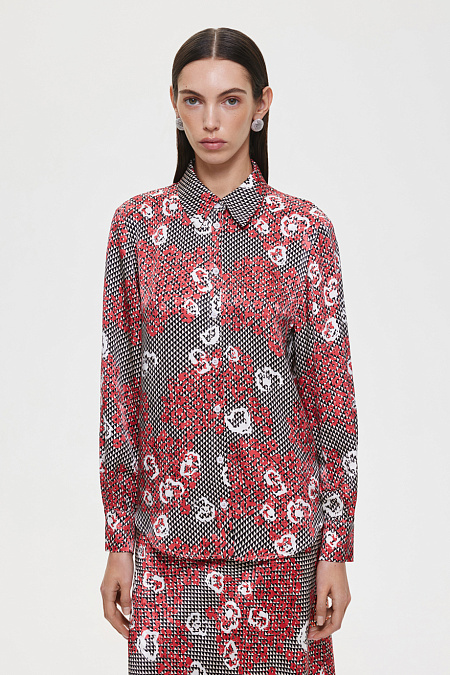 Рубашки и блузки